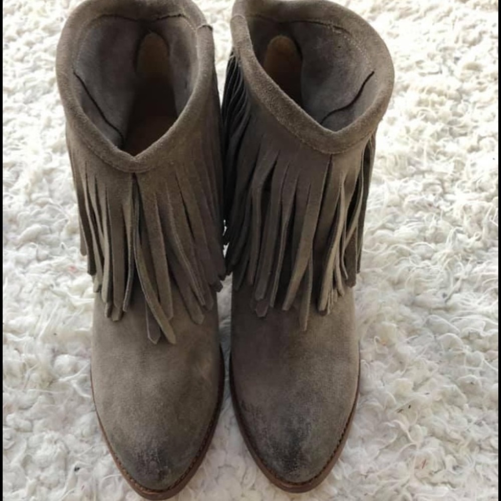 Frye Ilana suede fringe boots
